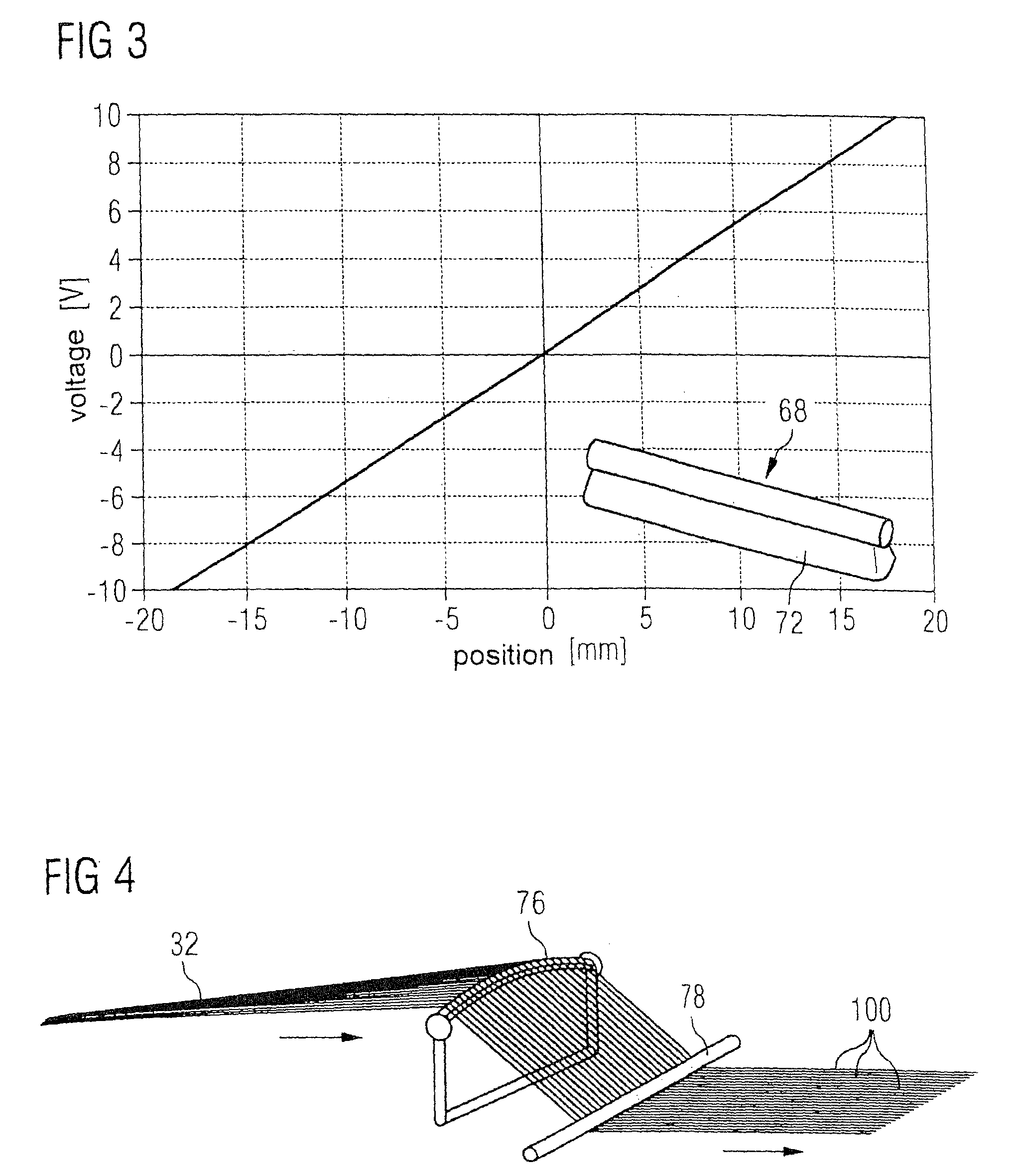 Spreading device for spreading out fiber filament bundles and spreading method carried out using the same