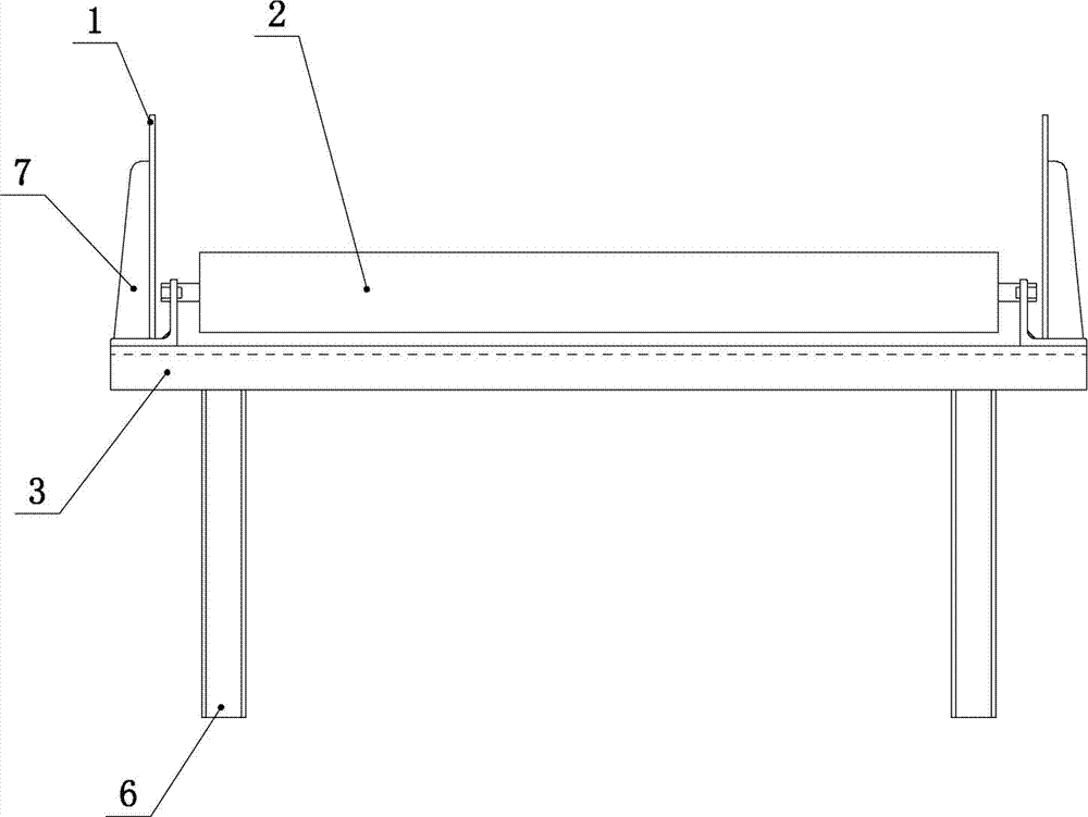 Carrier-roller gravitational material conveyer