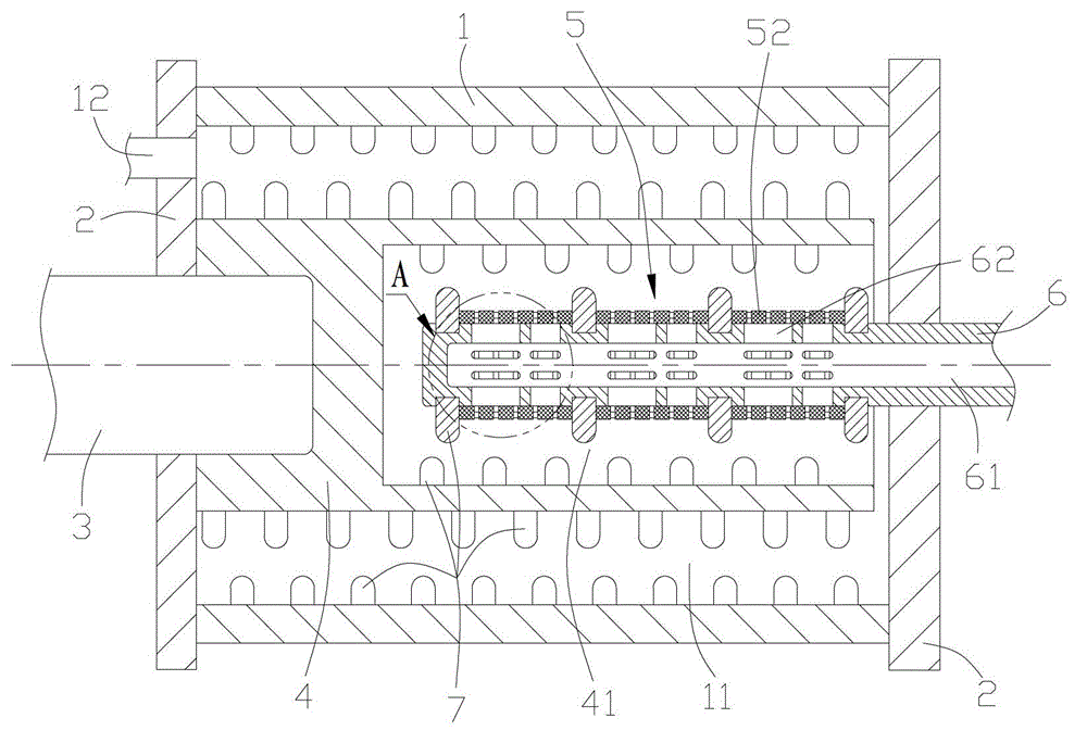 Dynamic separation material discharging type grinding machine