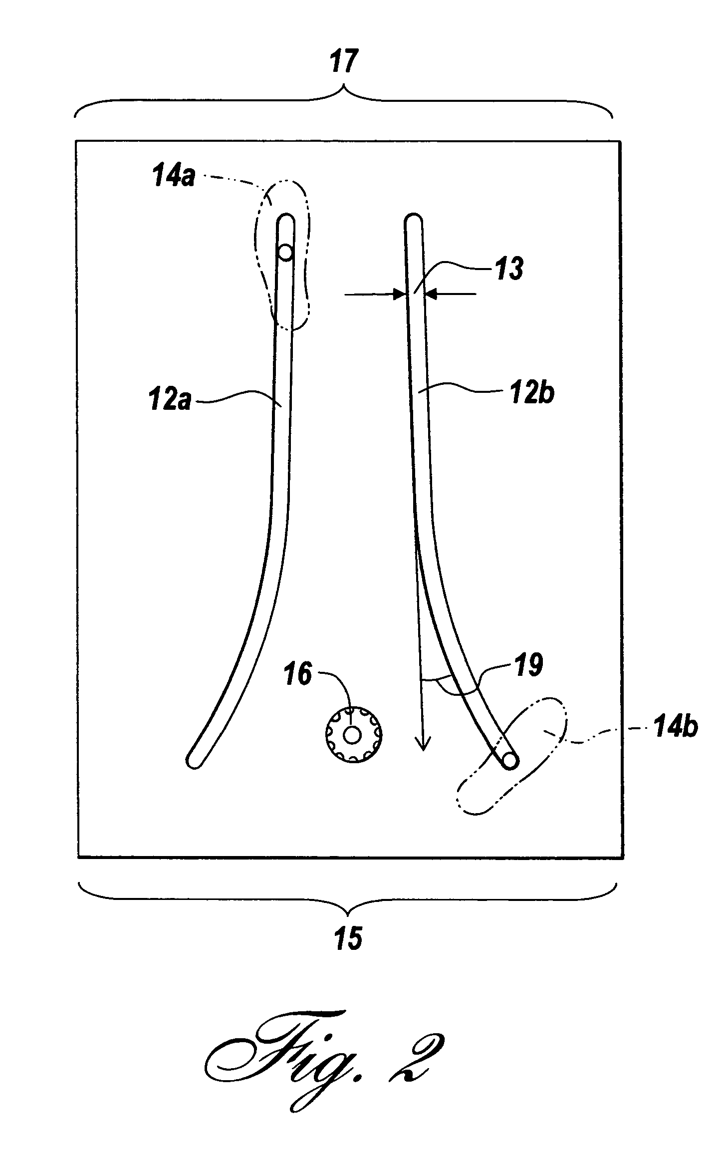 Ice skating training apparatus for playing hockey