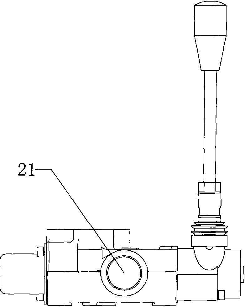 Integral multi-way reversing valve