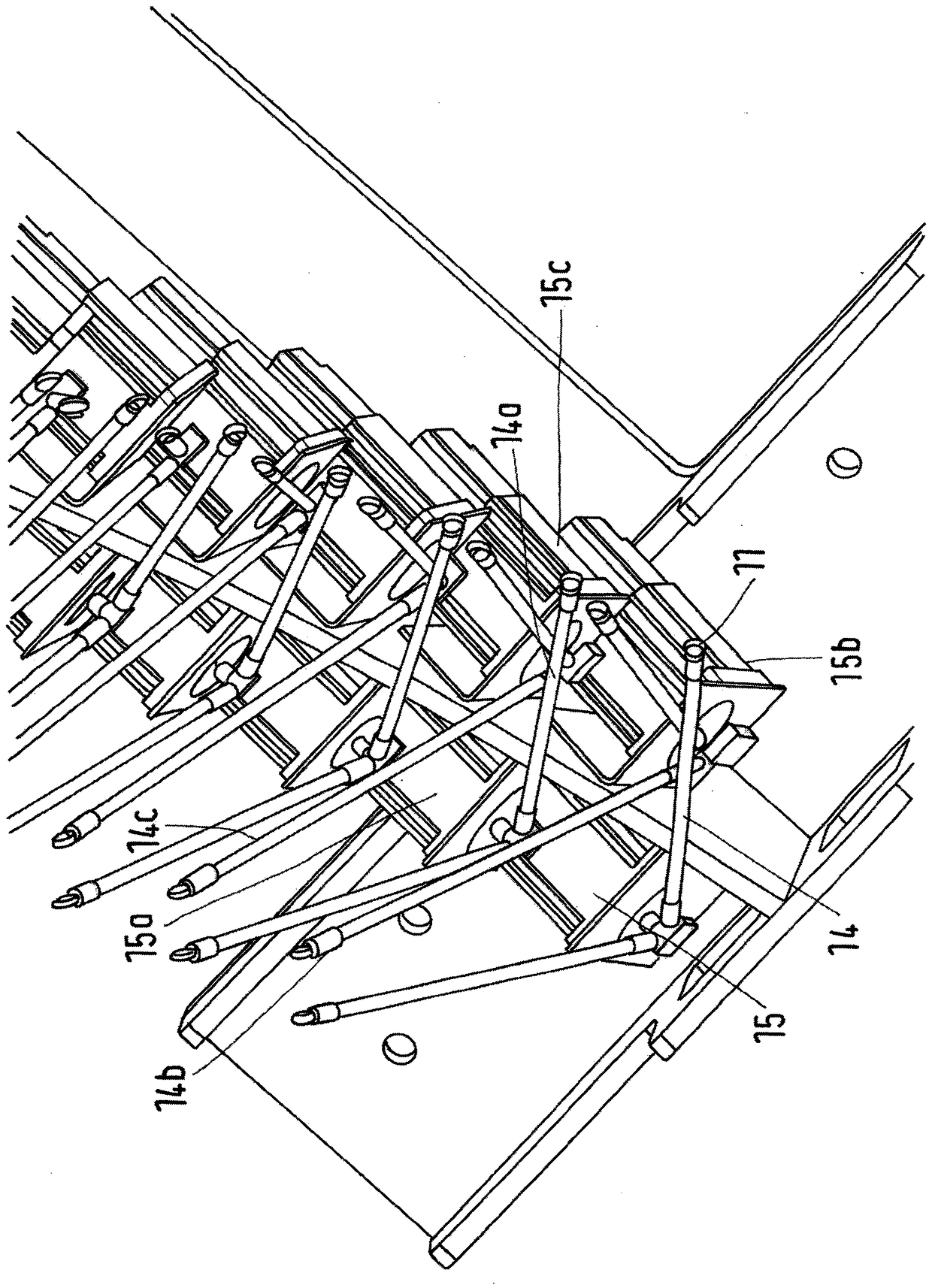 Jacquard chain warping machine