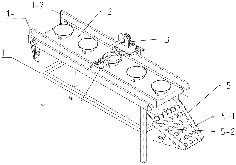 Automatic cutting and separating device for cauliflower