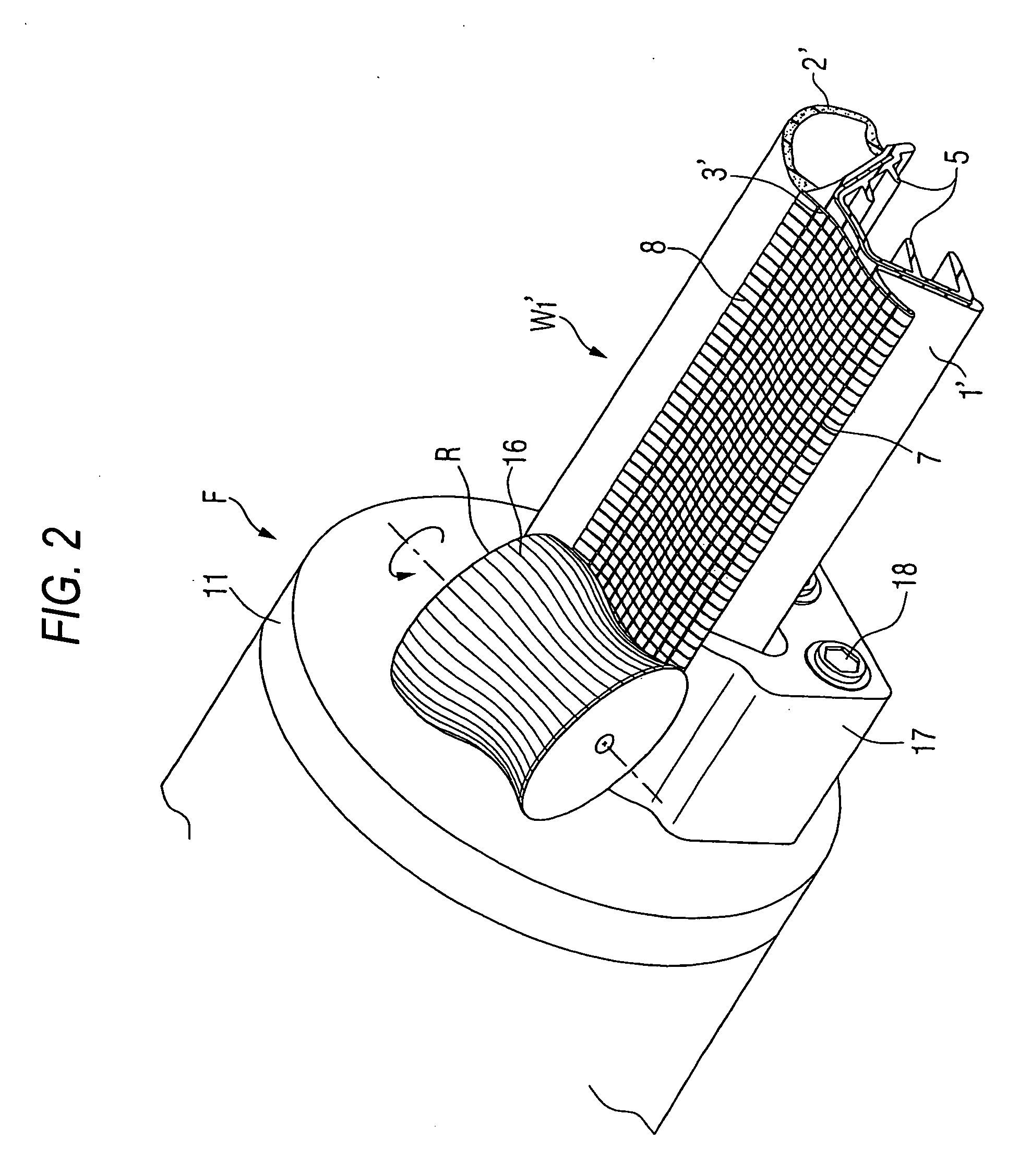 Long ornament member and method for manufacturing the same