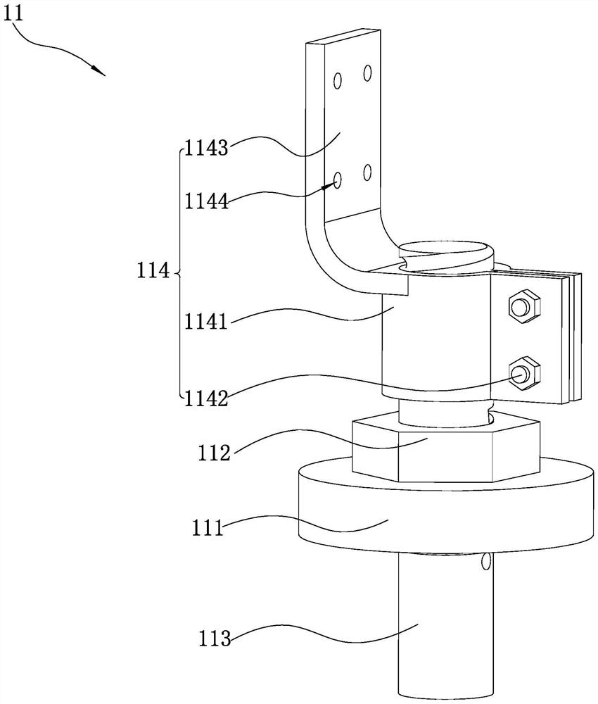 Capacitance voltage-sharing system for main insulation of impregnated fiber sleeve