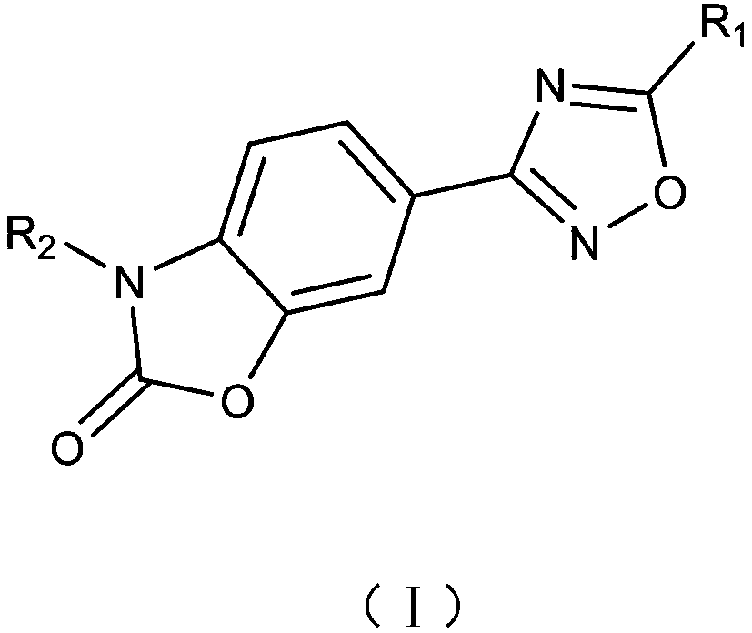 Small molecular compound for inhibiting PD-1/PD-L1 and application thereof