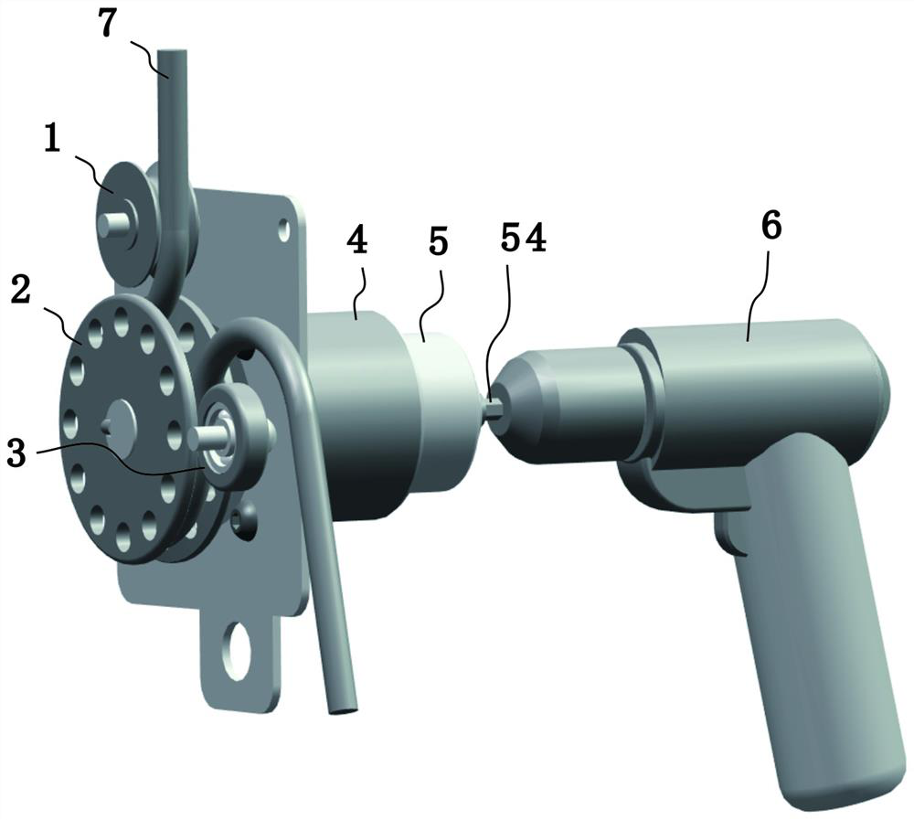 Rescue rope climbing device driven by electric hand drill