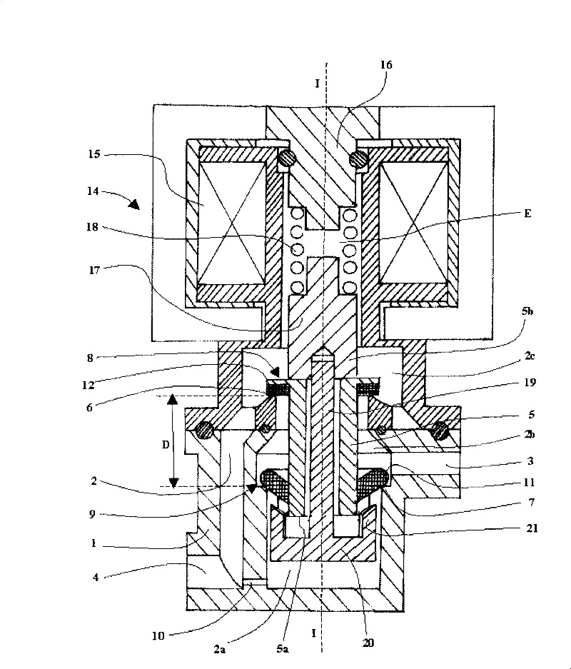 Balanced pressure flap gate