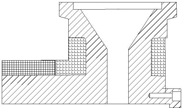 Plastic extruding machine with curve-shaped machine neck flow channel