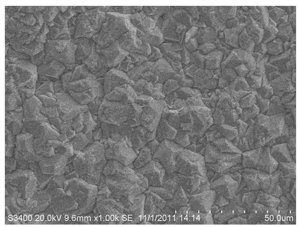 Anode electrode material, preparation method thereof, application and working method of anode electrode material in treating wastewater containing phenol by electrochemical oxidation