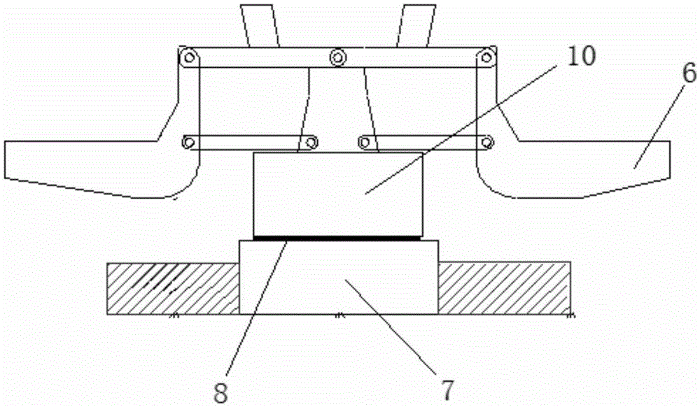 Jacking device for replacing saddle arm of rotating bearing of continuous casting rotating table and construction method of jacking device