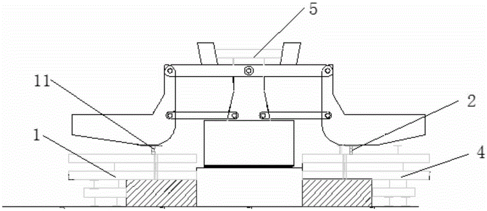 Jacking device for replacing saddle arm of rotating bearing of continuous casting rotating table and construction method of jacking device