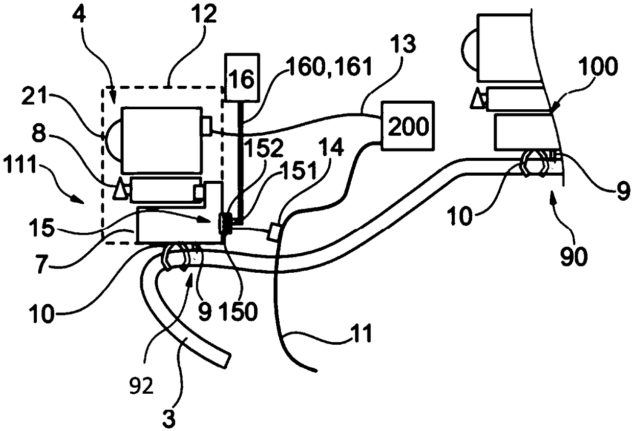 System for cleaning a glazed vehicle surface