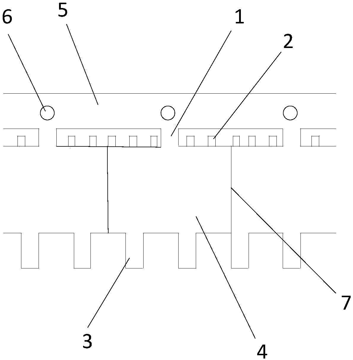 Material strip structure used for commentator processing and method for producing copper shell by using same