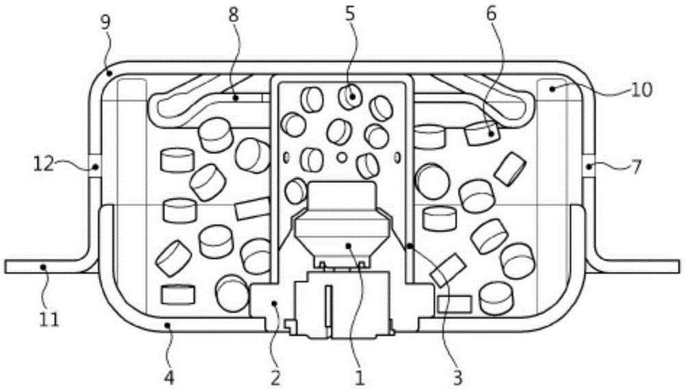 Gas generating agent composition having reduced solid discharge amount of inflator