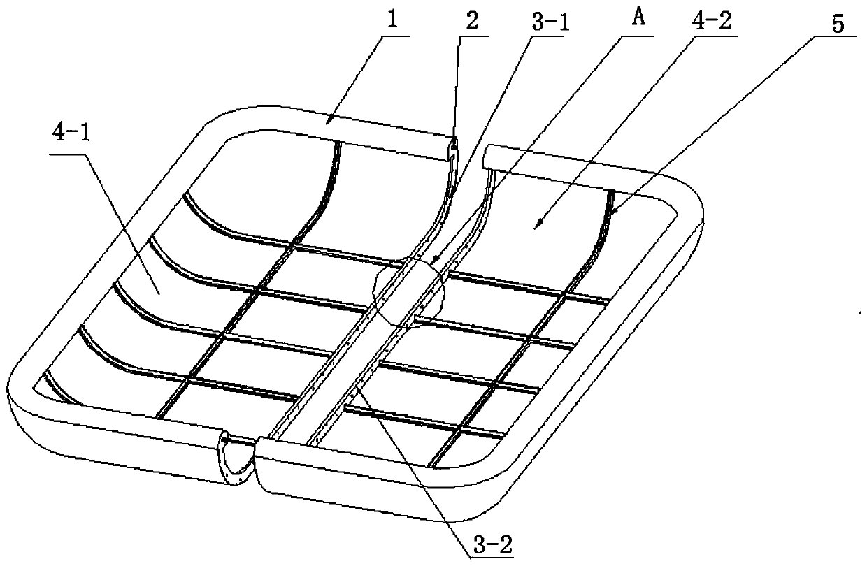 A high-strength spliced ​​converter valve shield