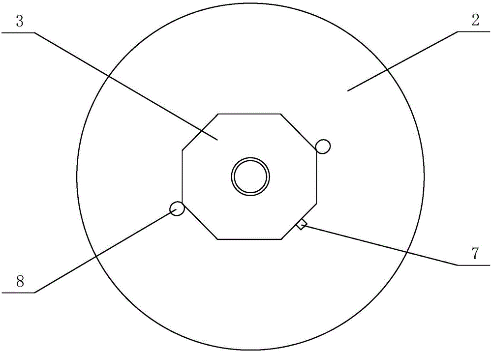 Novel spinning top and manufacturing method thereof