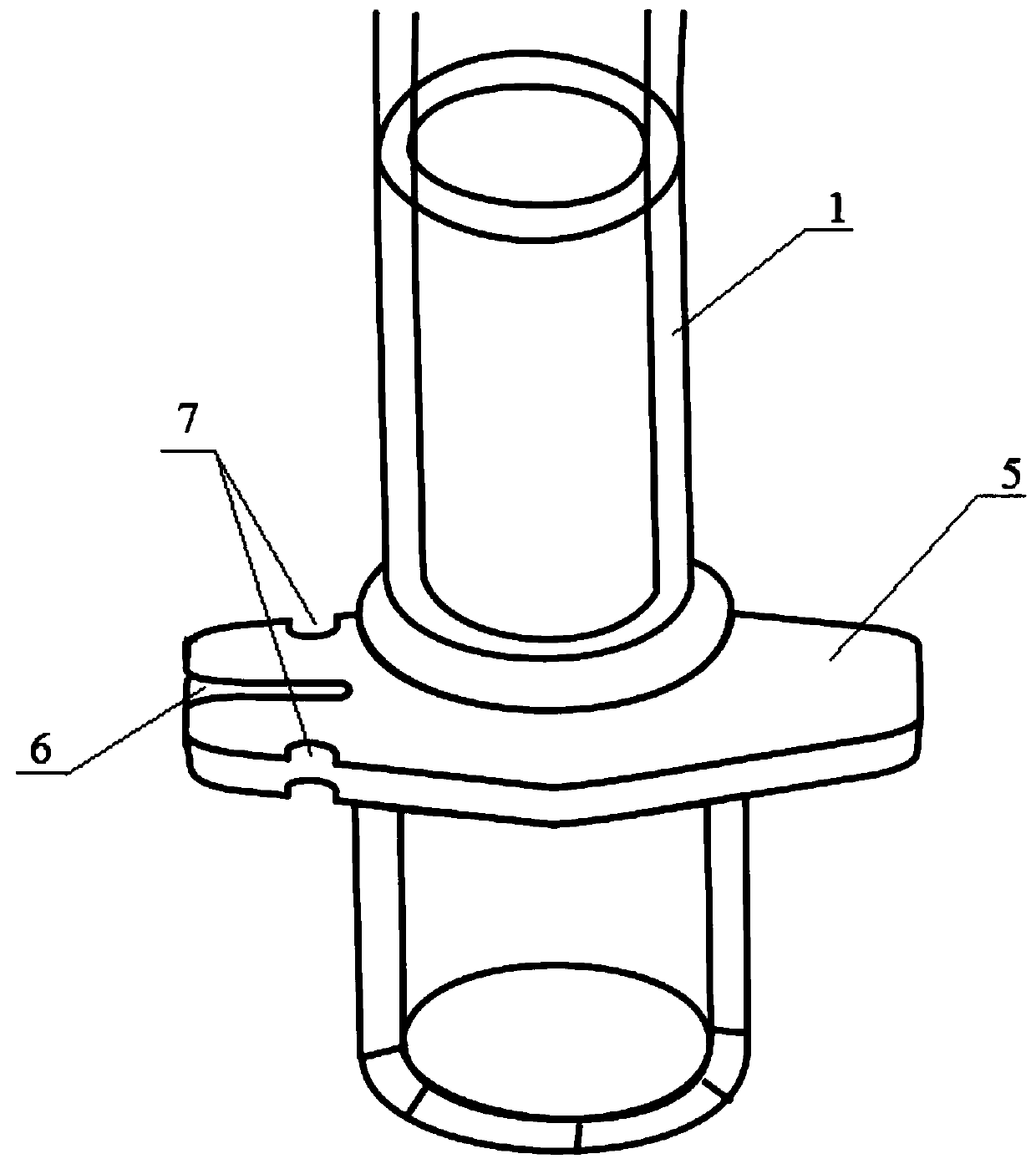 Tracheal cannula with suction on airbag