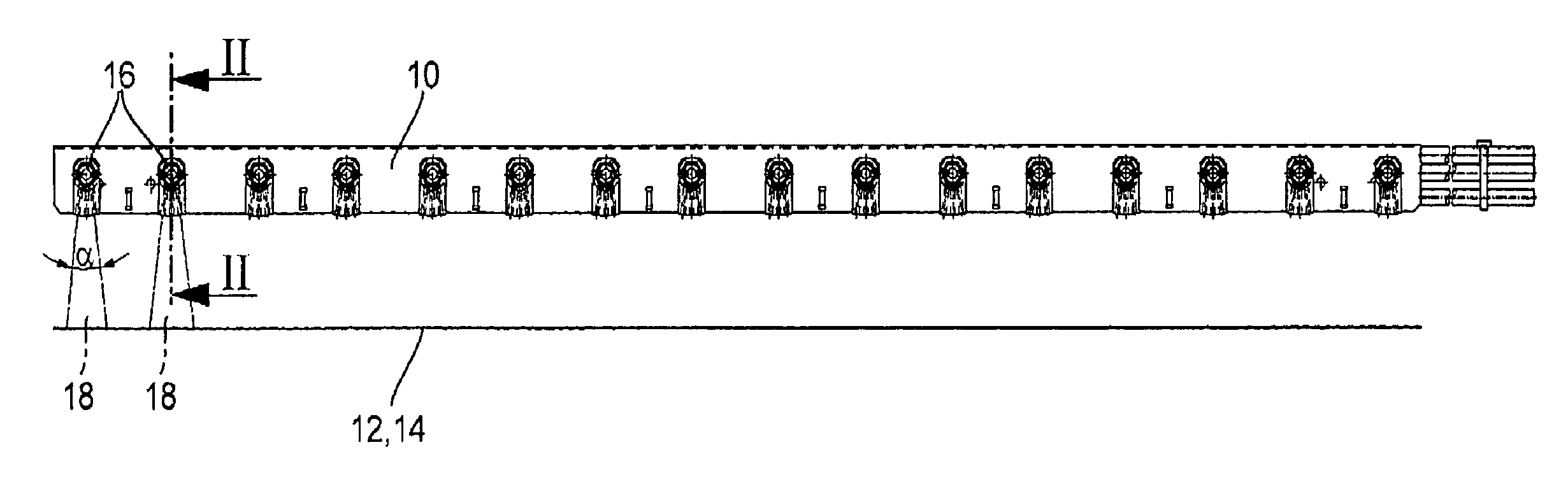 Spray nozzle and method for dusting freshly printed products