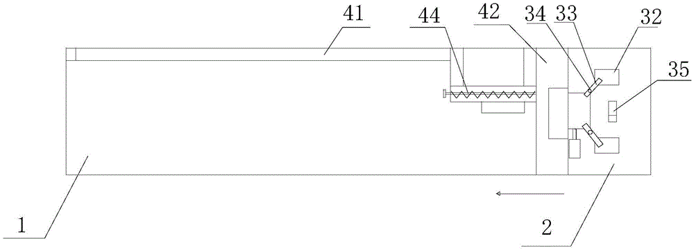 Automatic online cutting equipment for label strips