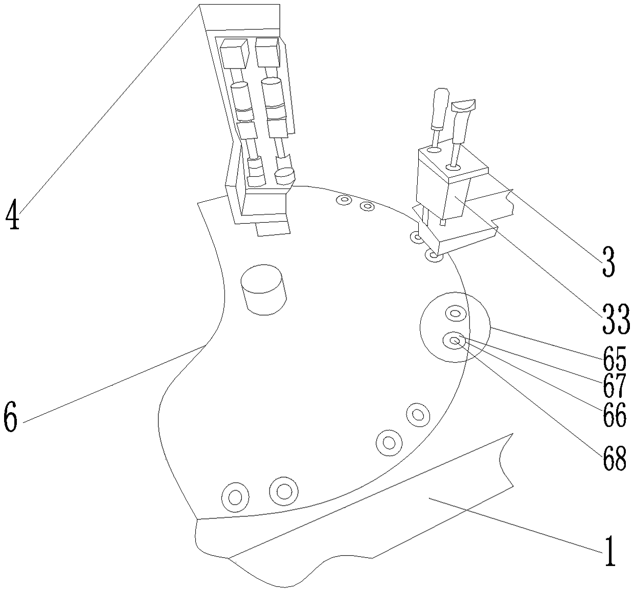 Frozen pipe cover mounting mechanism