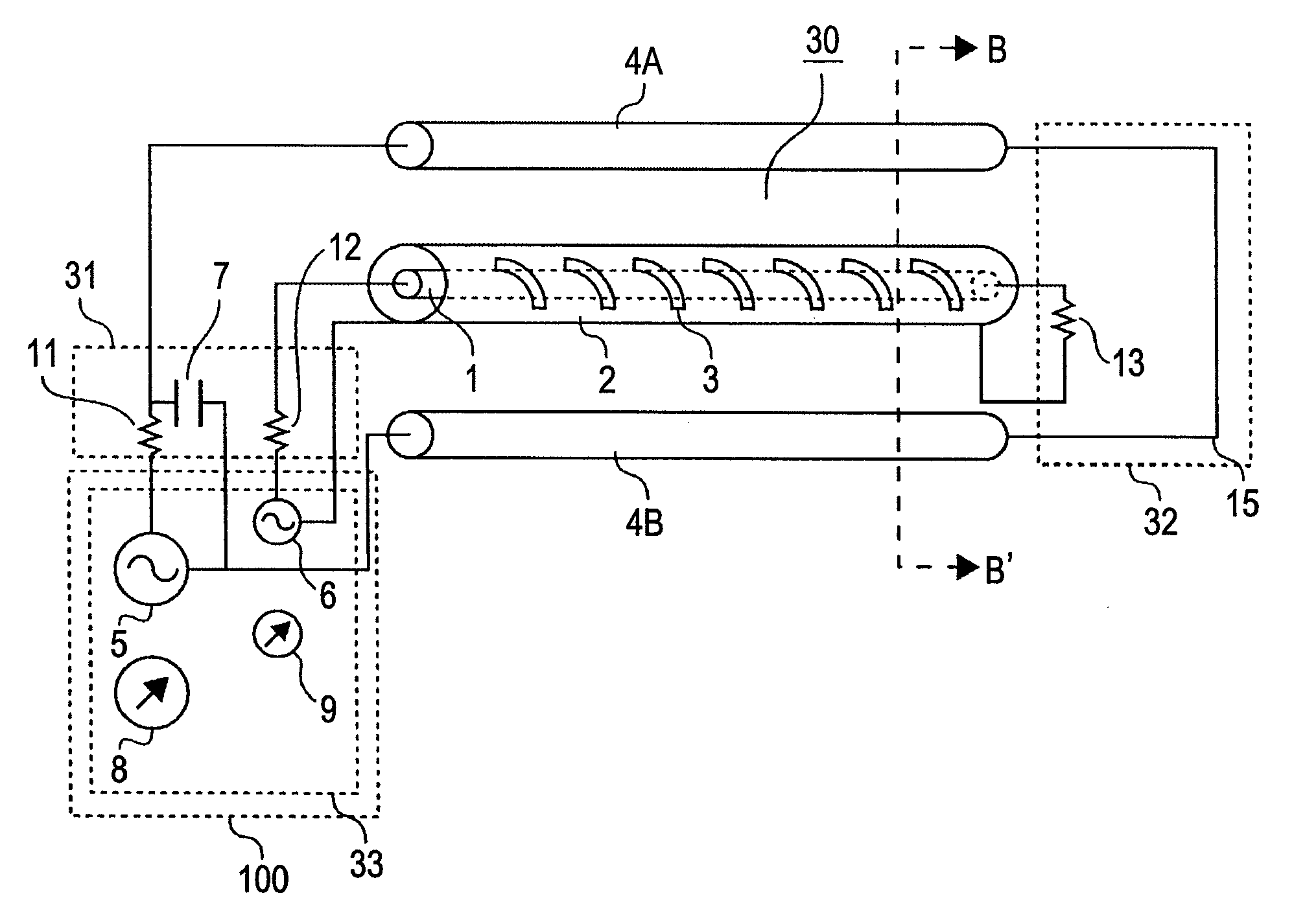 Low/high frequency shared leakage antenna, base station apparatus and close-range detection system using the antenna