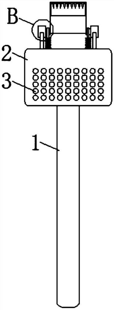 Glutinous rice cake hammer with turning mechanism and using method