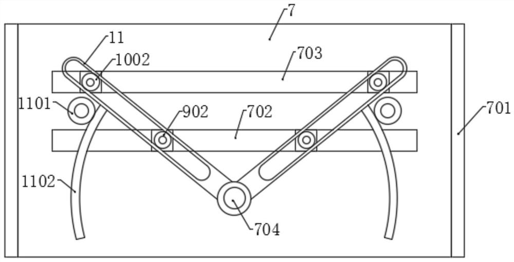 An equidistant cutting device for construction wood processing