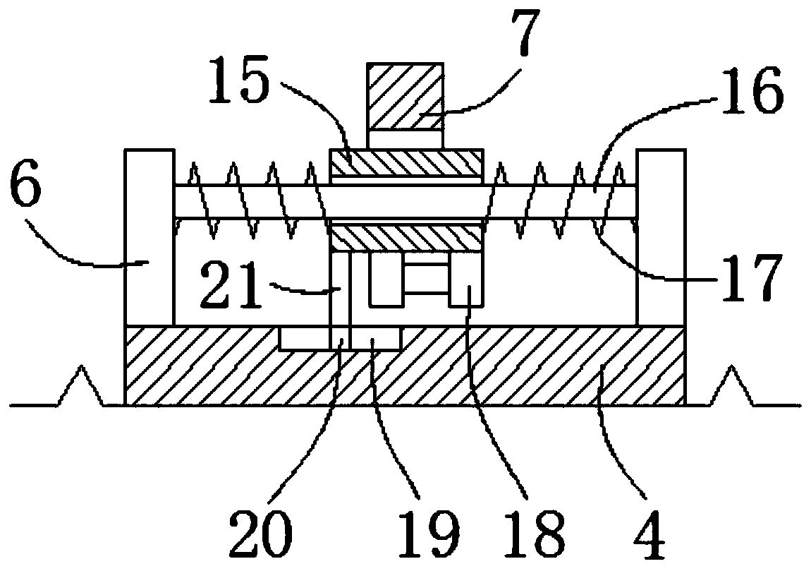 Port wharf edge elastic protection device