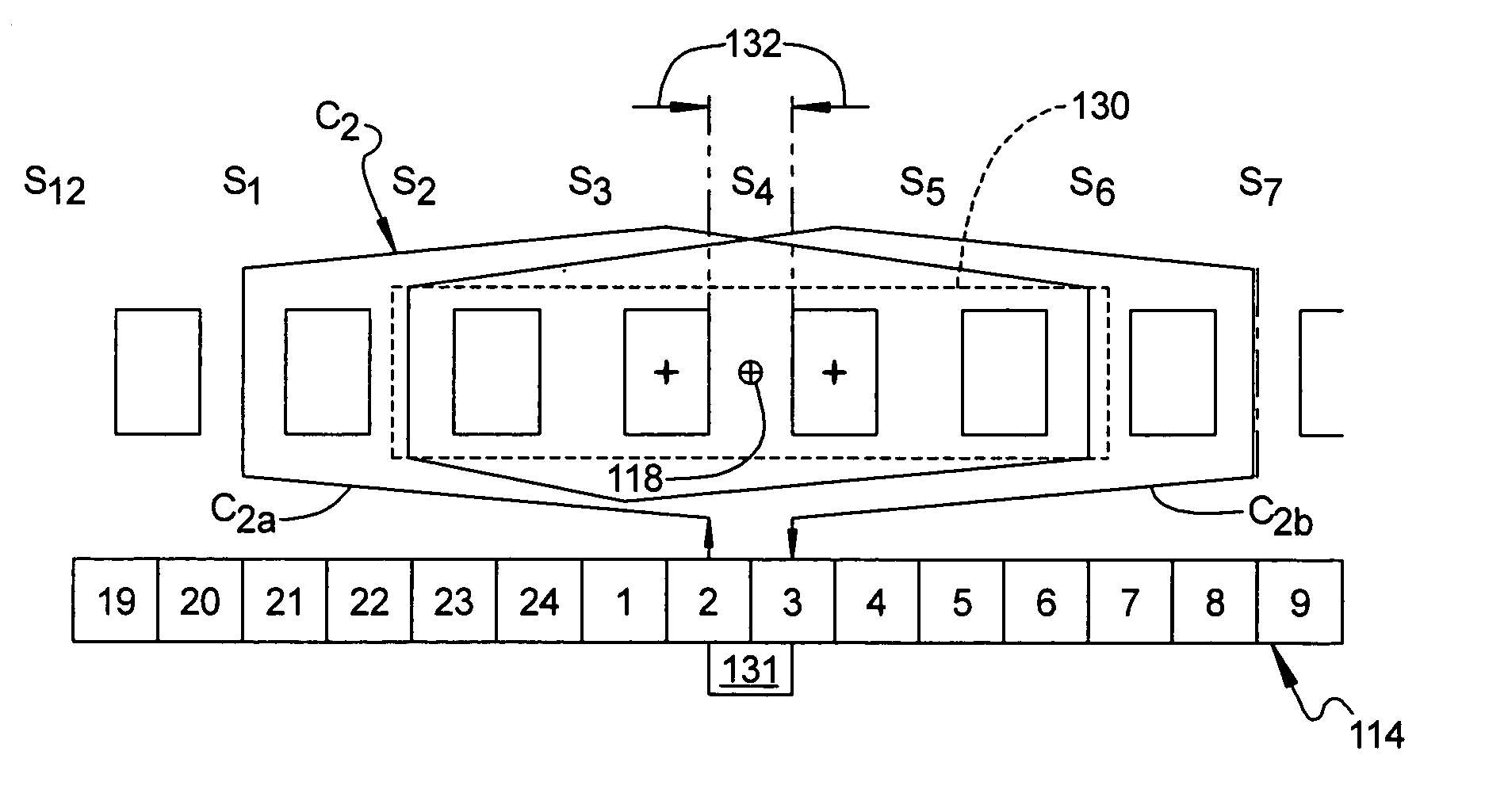 Motor armature having distributed windings for reducing arcing