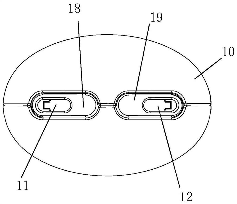 Wind noise prevention earphone device