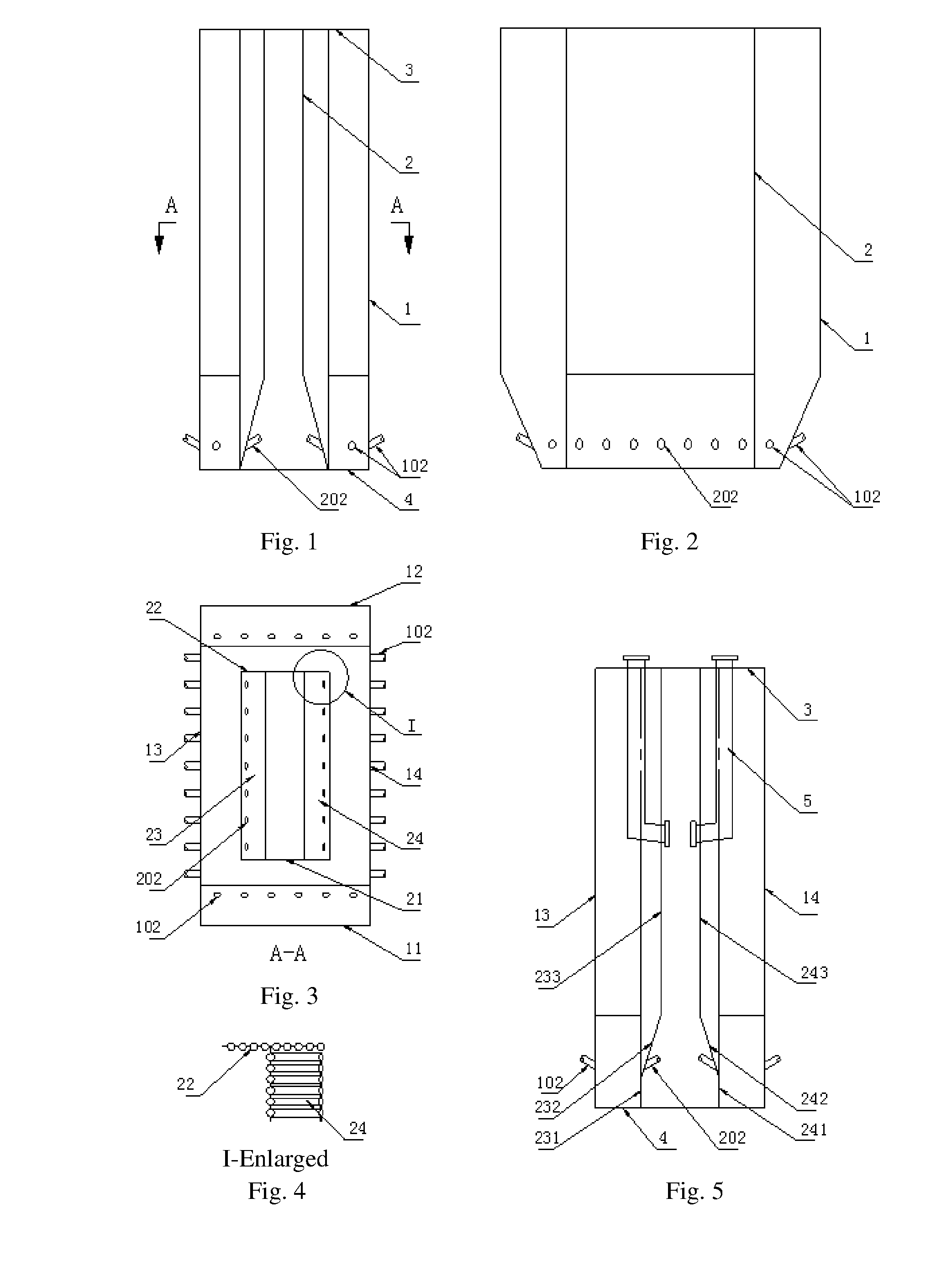 Furnace of circulating fluidized bed boiler having variable cross-section water-cooled column