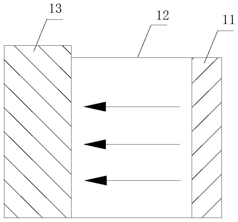 Air conditioner with self-controlled suction temperature