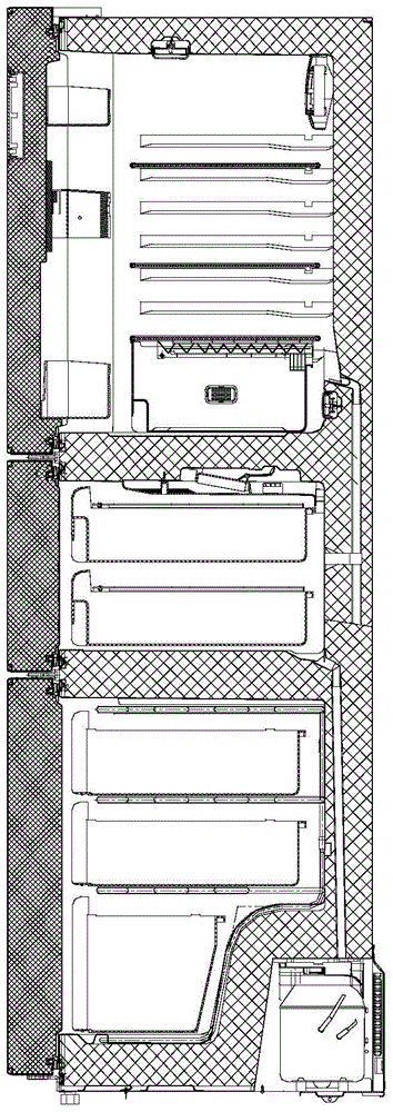 A refrigerator with defrosting function