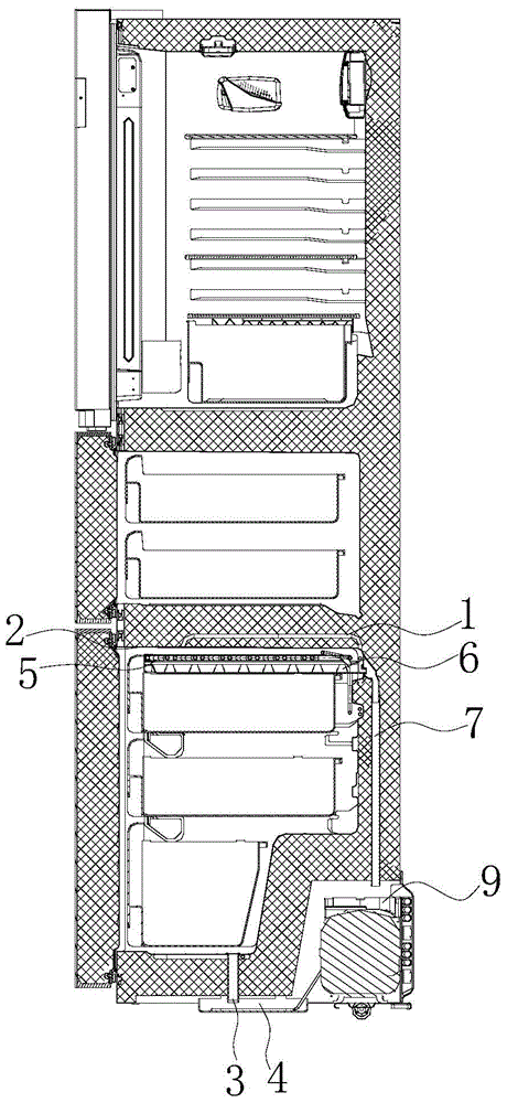 A refrigerator with defrosting function