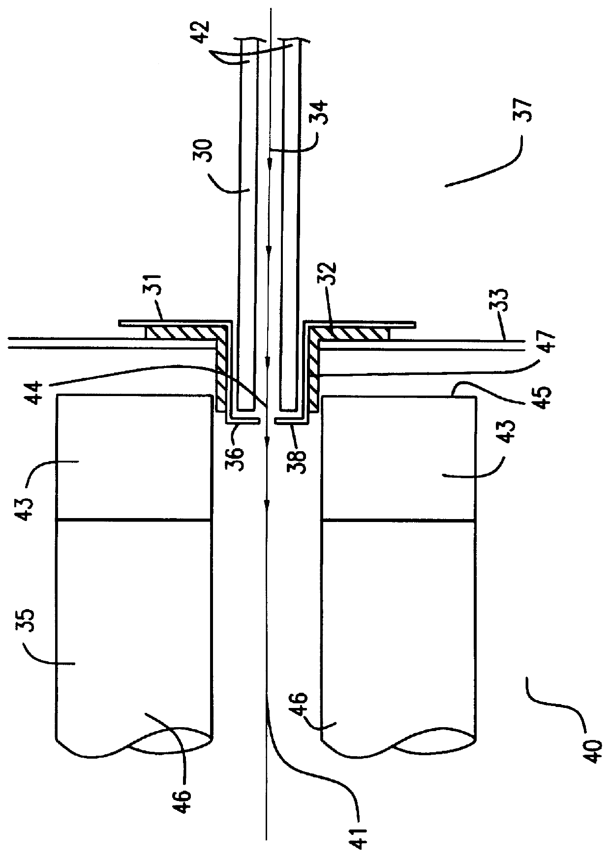 Ion transfer from multipole ion guides into multipole ion guides and ion traps