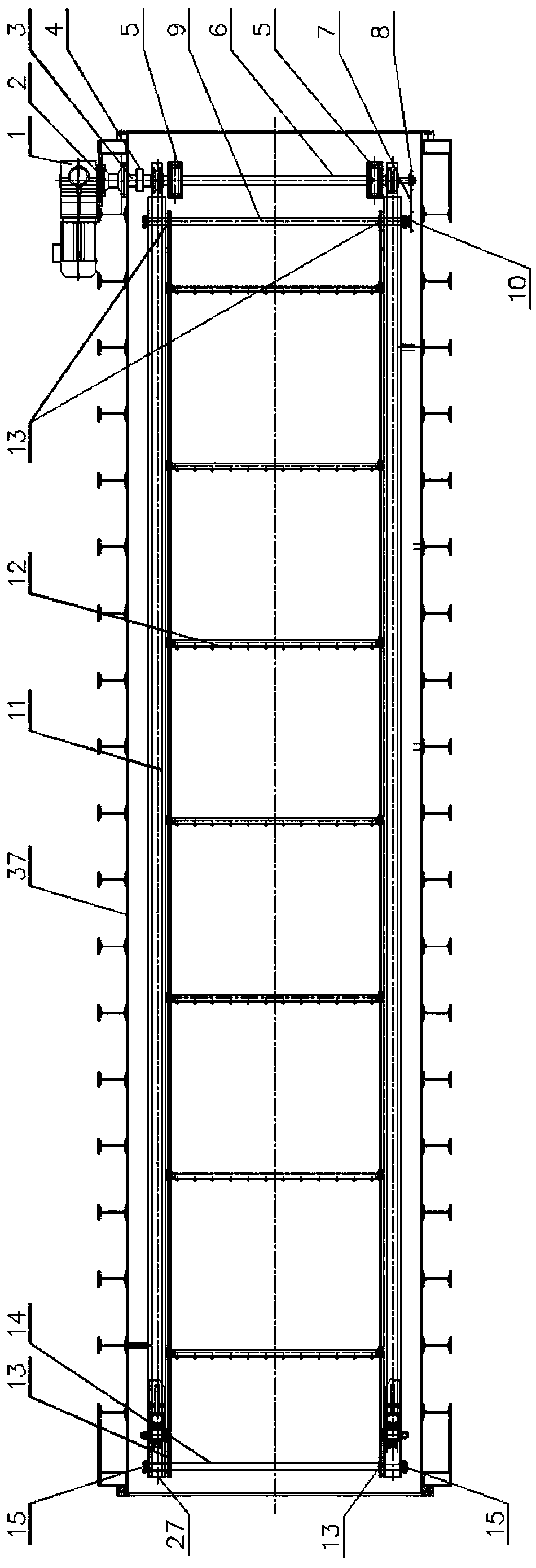 Vacuum pre-conditioner with automatic drainage device