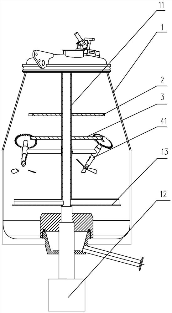 Wet type granulator beneficial to stirring and chopping