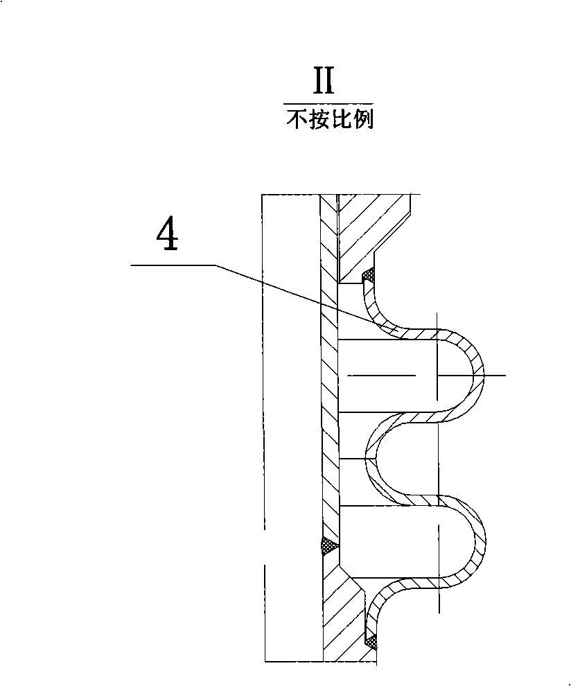 Self-unloading floating head isothermal reaction methanol synthesis reactor