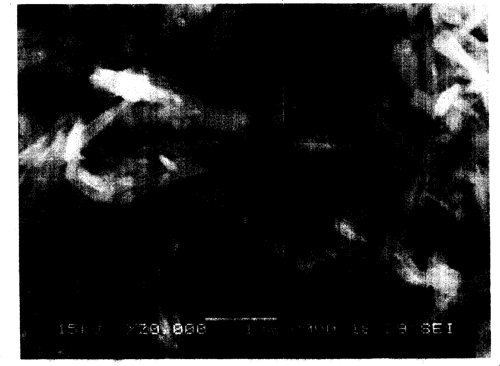 Heavy iron oxide yellow and preparation method thereof