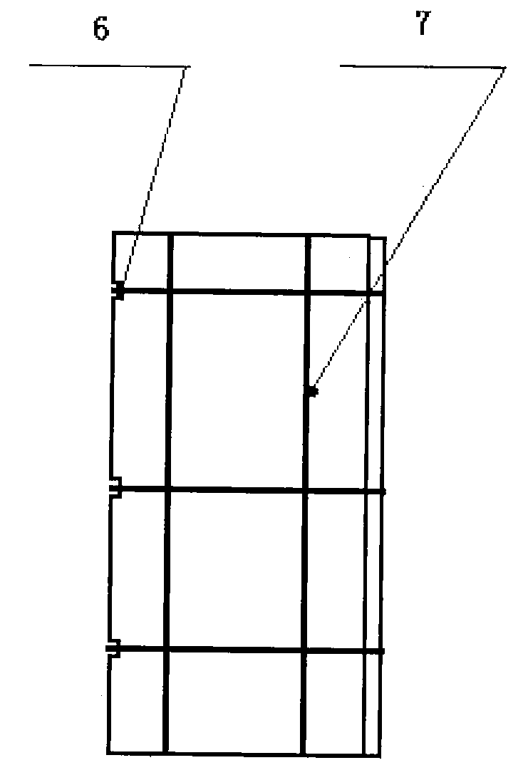 Interlayer phenomenon-free thermal insulating and soundproof cement wall board with synchronously poured and solidified three layers