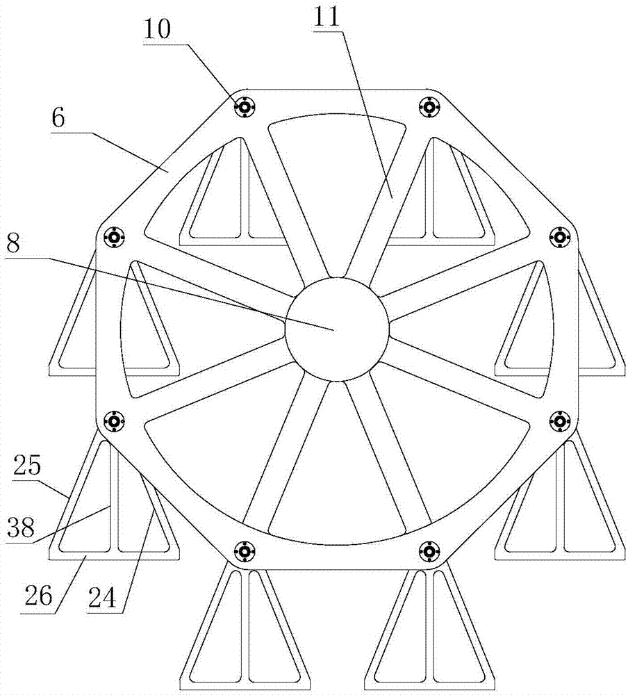 Rotary heating type composite propeller curing oven