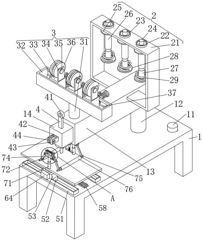 Sewing machine with thread-tangle-proof structure