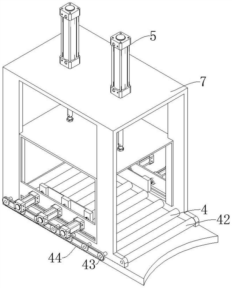 Total mixed ration (TMR) wrapping machine for livestock feed preparation