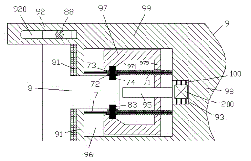 Power distribution cabinet having cooling fans