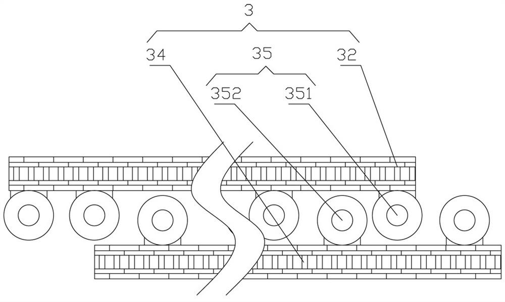 Culvert cleaning device for irrigation canal