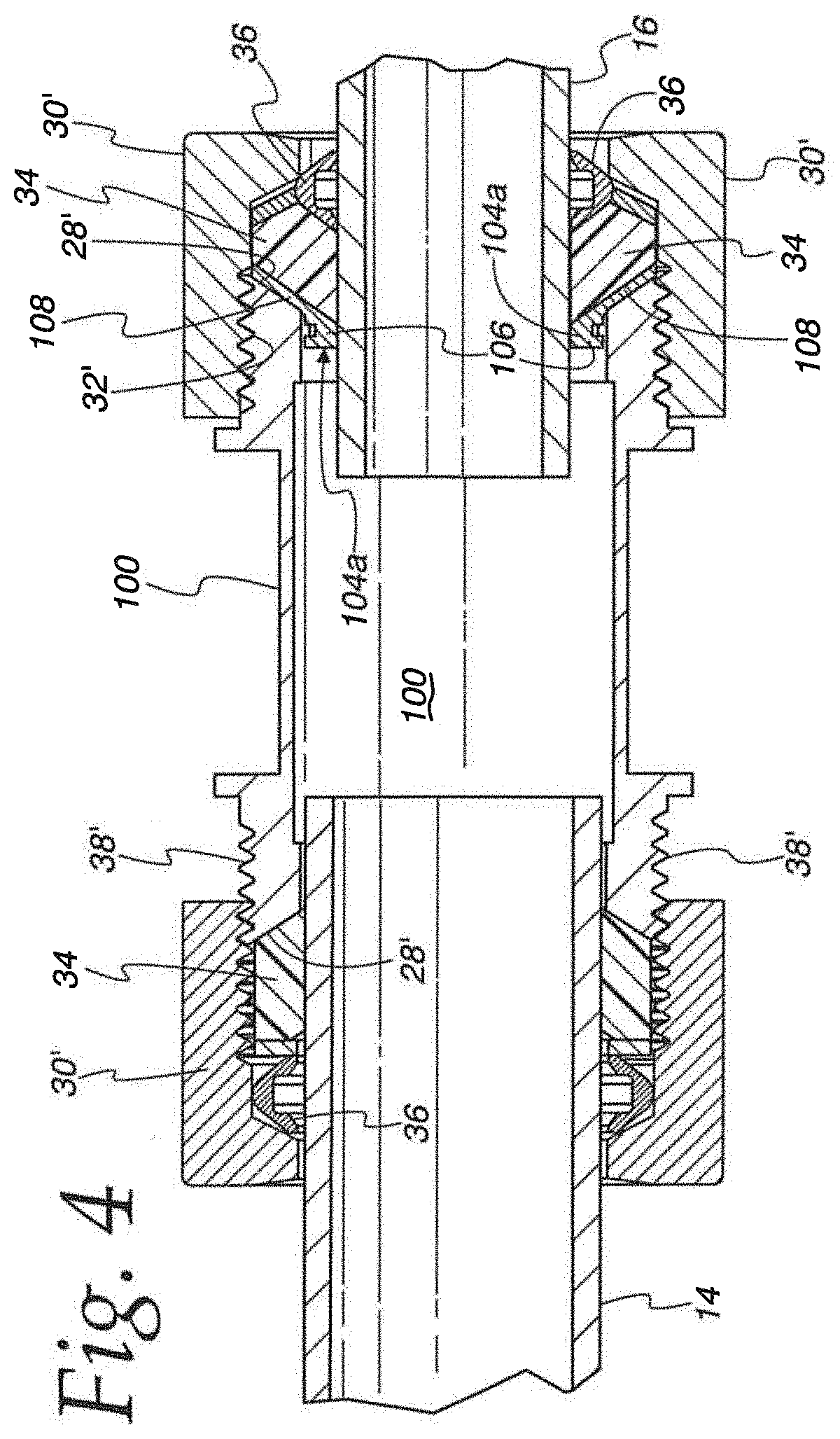 Compression pipe fitting with wide range grip rings