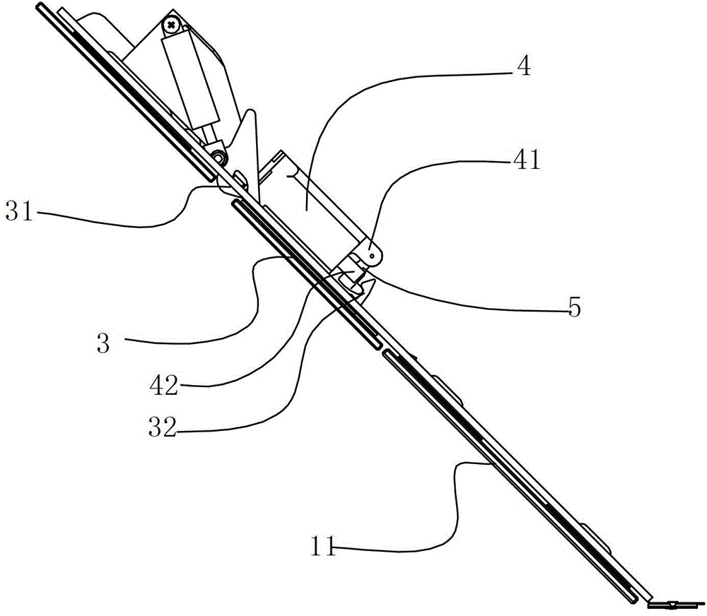 Locking device of smoke barrier at air inlet of range hood