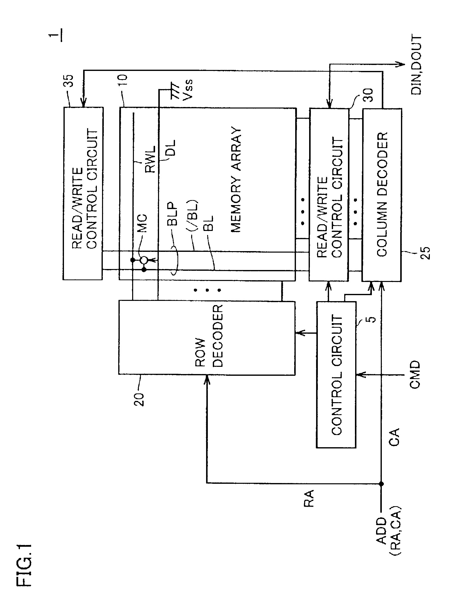 Thin film magnetic memory device provided with a dummy cell for data read reference