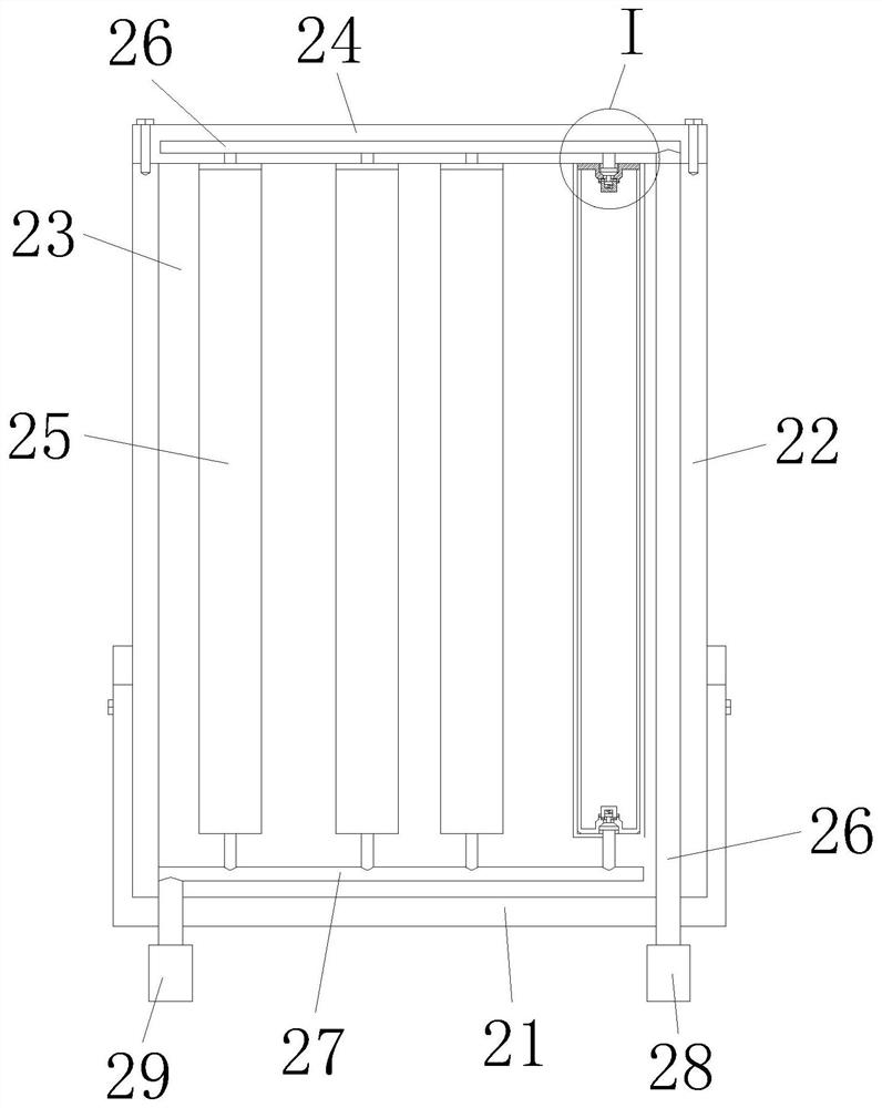 A flat water heater tank installation structure